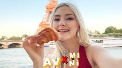 xxx ปารีสเร่าร้อนเย็ดกระฉ่อนน้ำกระจาย Eva Elfie