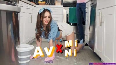 xxx แม่บ้านสวยขนาดนี้พี่ก็ทนไม่ไหว penelope kay