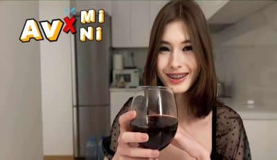 หนังโป๊ฝรั่ง ดื่มไวน์แดงแล้วแรงฤทธิ์ Cutie Kim