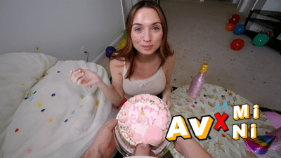 หนังโป้ วันเกิดปีนี้เทียนไม่มีมีแต่ Brooke Tilli